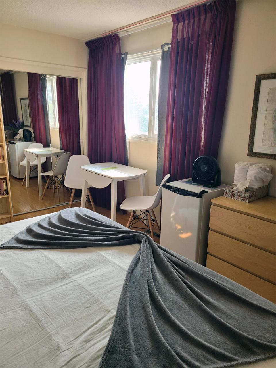 The Dewberry Homestay B&B Edmonton Kültér fotó